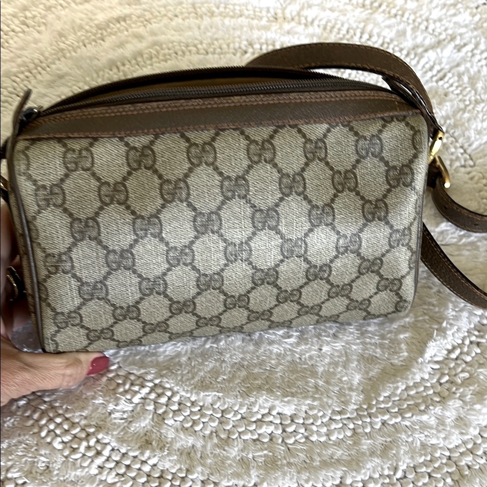 Gucci Brown Crossbody Bag with Geometric Pattern Preloved - Picture 8 of 16